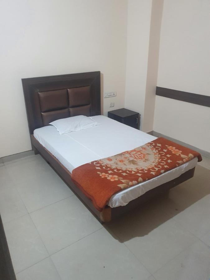 Hotel Anmol Ambikapur Екстер'єр фото