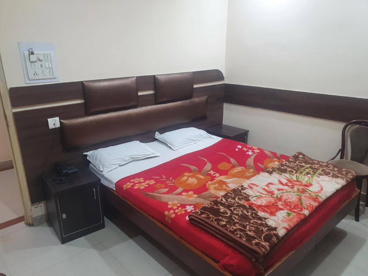 Hotel Anmol Ambikapur Екстер'єр фото
