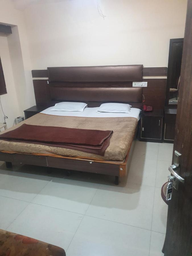 Hotel Anmol Ambikapur Екстер'єр фото